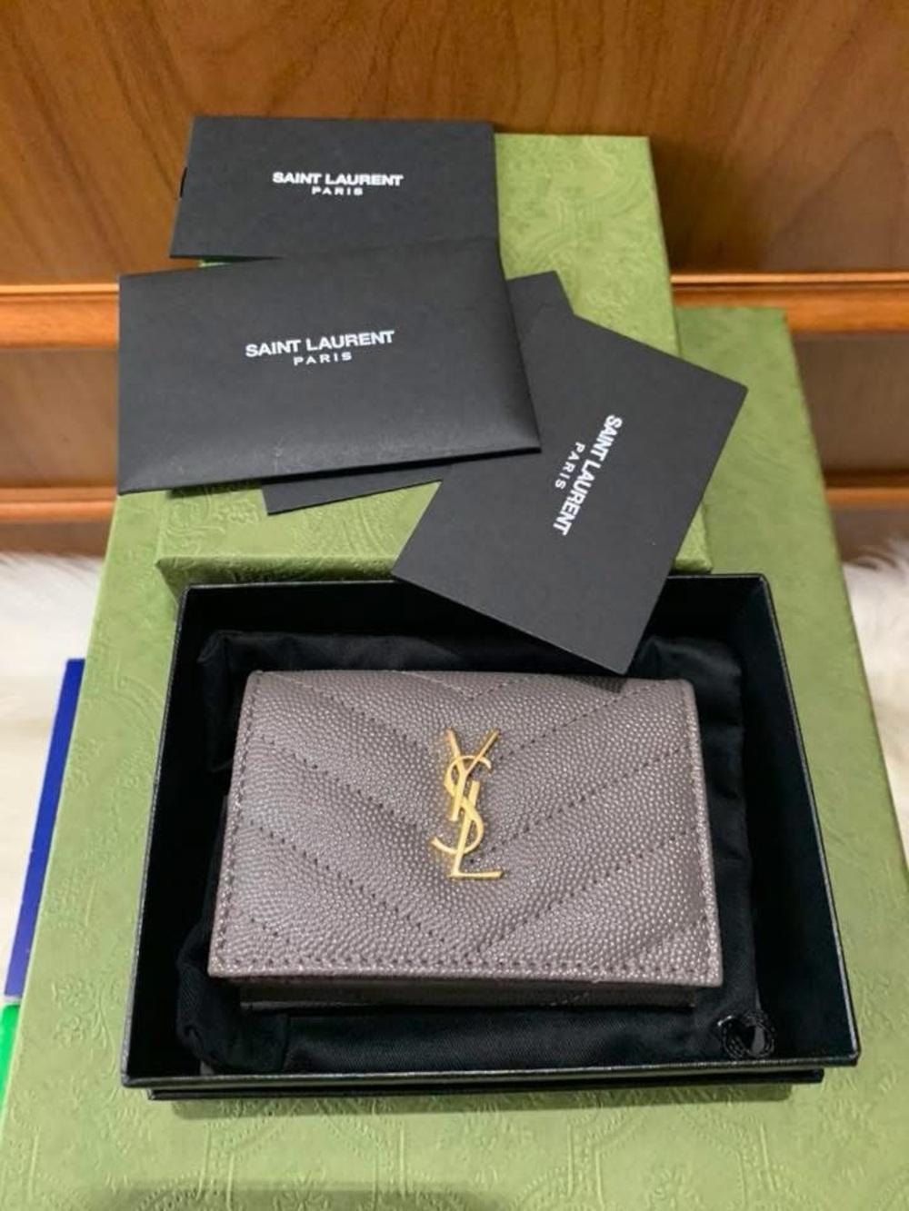 5️⃣5️⃣0️⃣🇨🇦YSL Origami Tiny Wallet ✨💗 BNIB 🎁